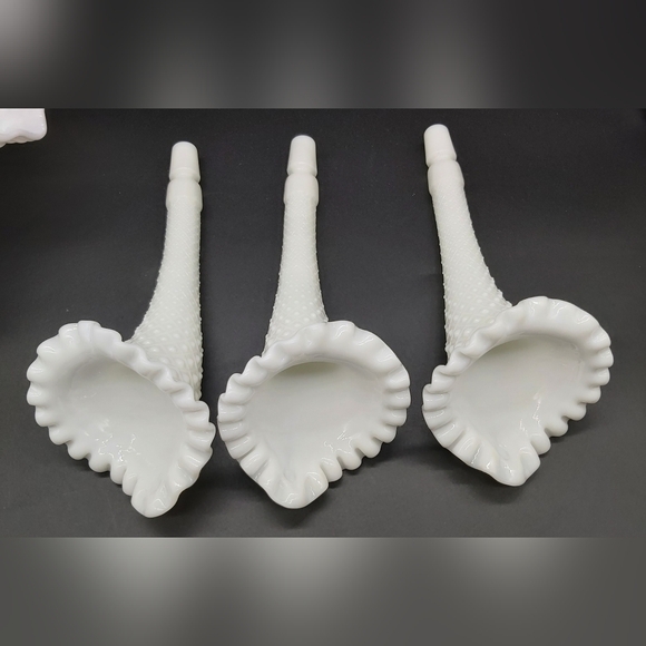 Fenton 10 in. Milkglass Diamond Lace Epergne - Picture 5 of 10